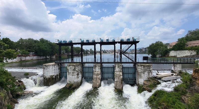 udaipur Swaroop sagar overflow Ayad river water flow increased madar talab overflow